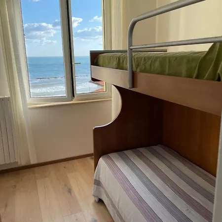 Terrazza Sul Mare Di Cupra * Cupra Marittima